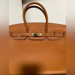 Leather bag
